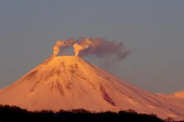 Туристы застряли по пути к вулканам на Камчатке