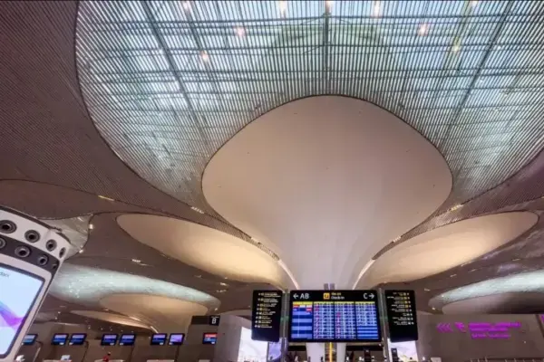 Новый аэропорт Мумбаи принял первый рейс